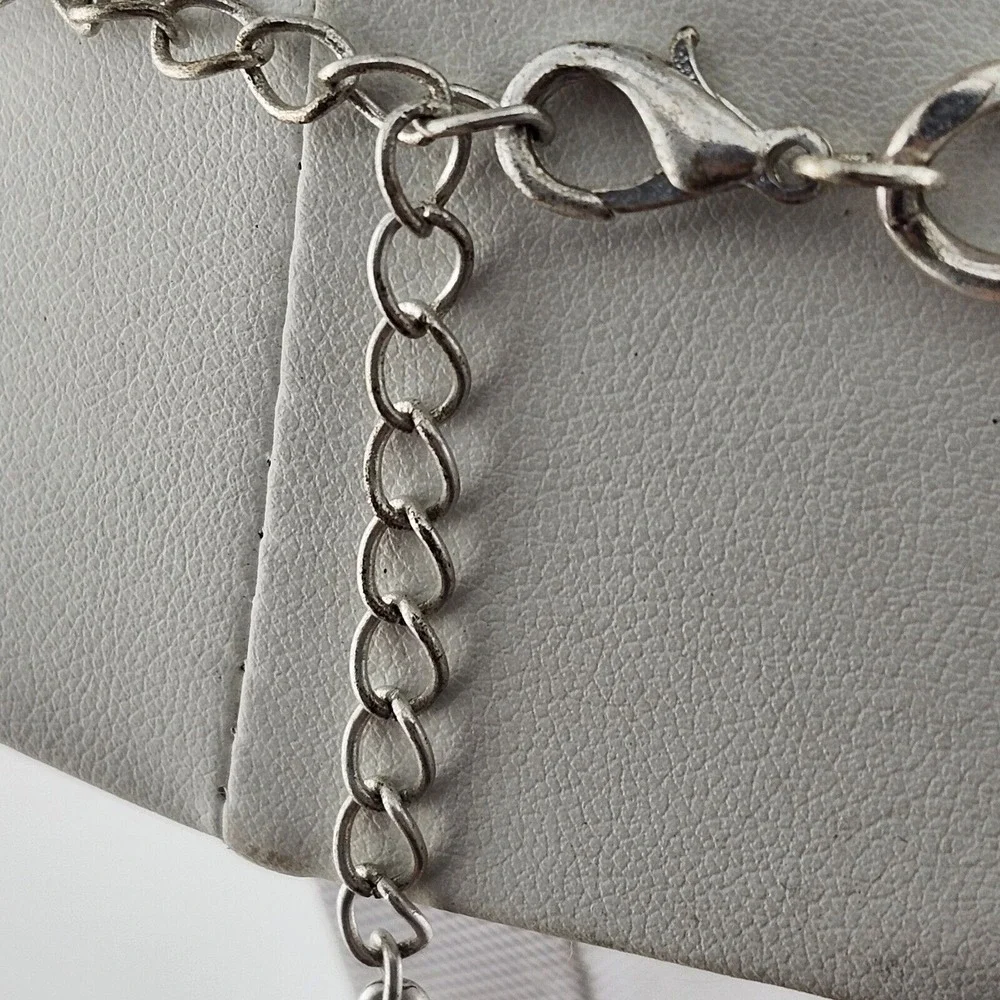 Silver Tone Faux Pearl Clear Bead Statement‎ Necklace.